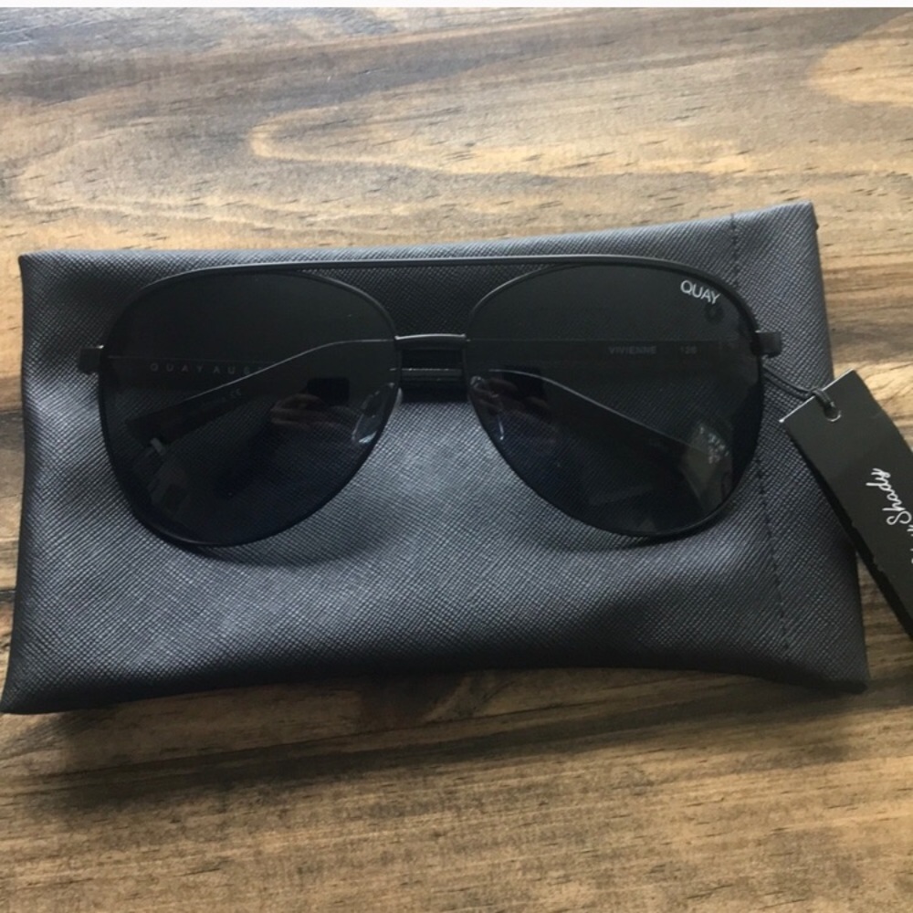 Quay Australia - Vivienne sunglasses